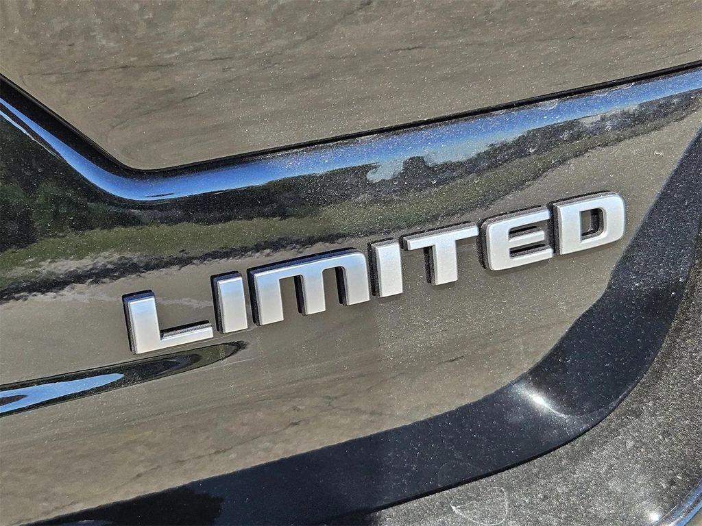 new 2025 Jeep Grand Cherokee car, priced at $40,245