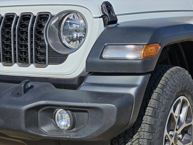 new 2025 Jeep Wrangler car, priced at $43,931