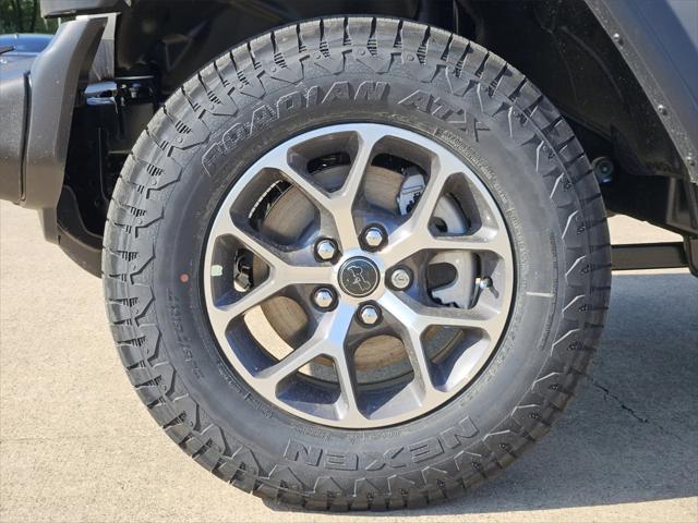 new 2025 Jeep Wrangler car, priced at $43,931