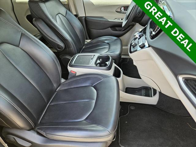used 2023 Chrysler Pacifica car, priced at $21,998