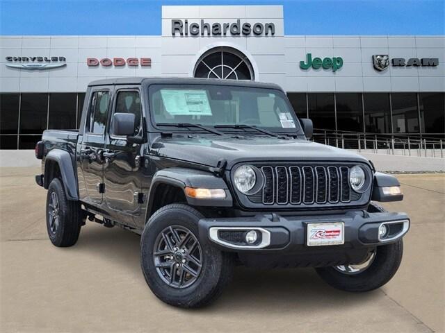 new 2024 Jeep Gladiator car, priced at $41,100