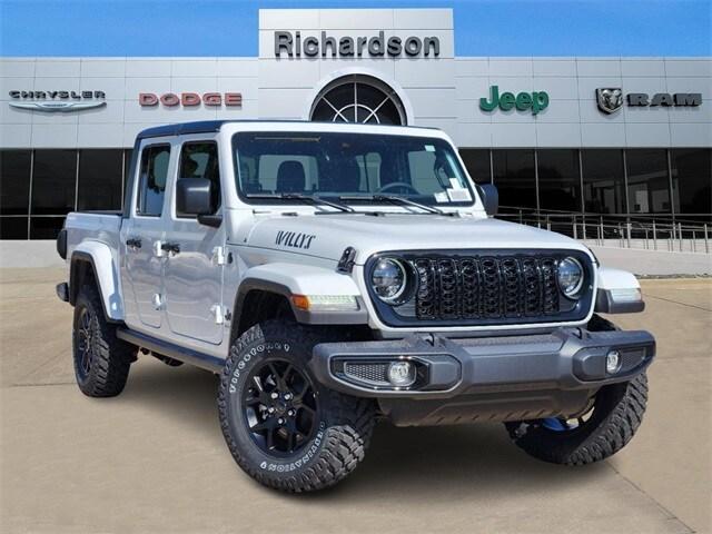 new 2024 Jeep Gladiator car, priced at $42,900