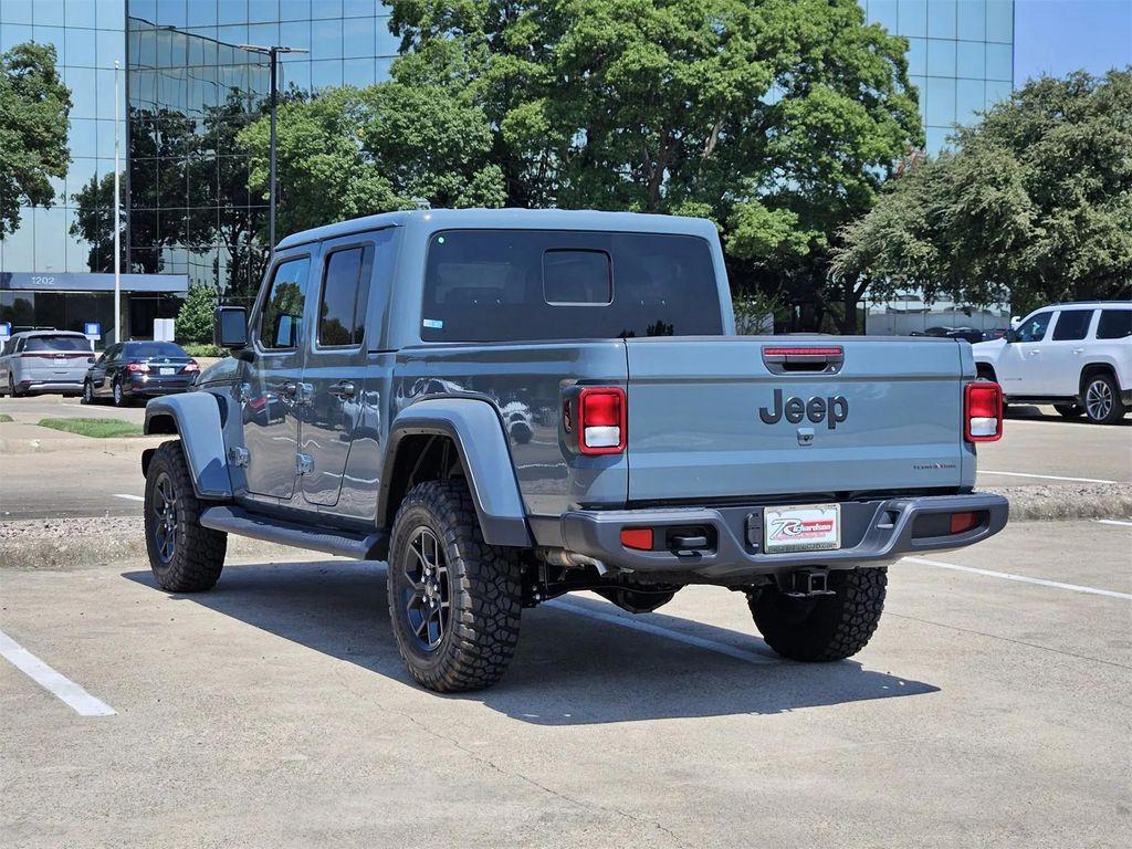 new 2025 Jeep Gladiator car, priced at $44,455