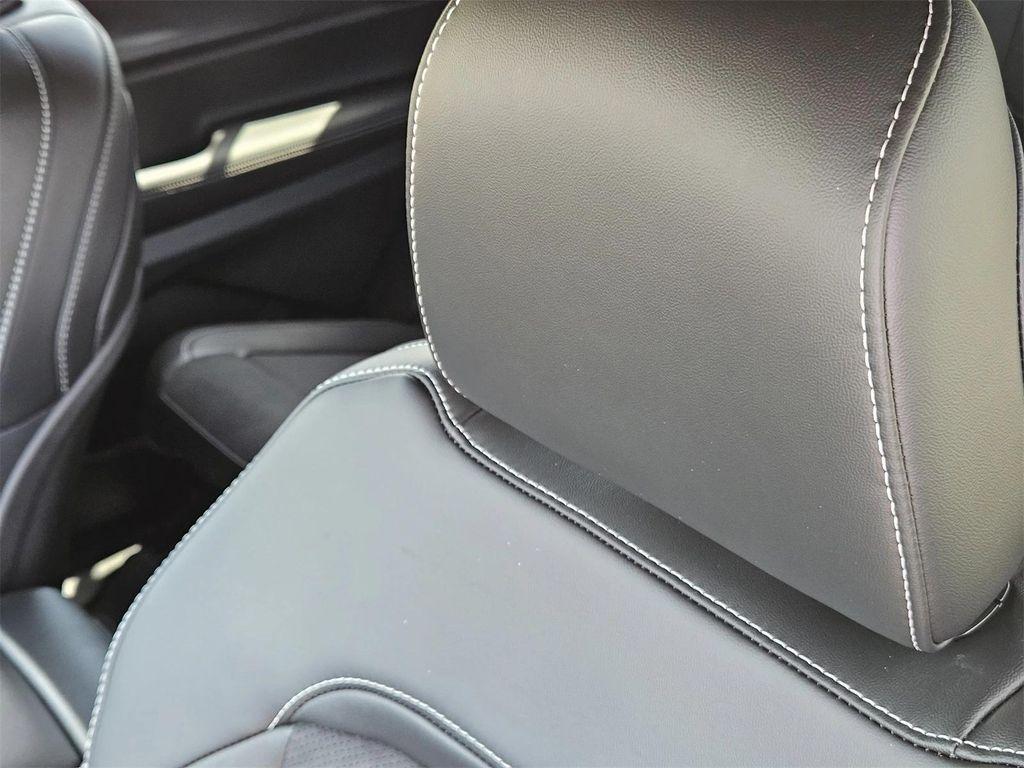 new 2025 Jeep Grand Cherokee L car, priced at $42,225