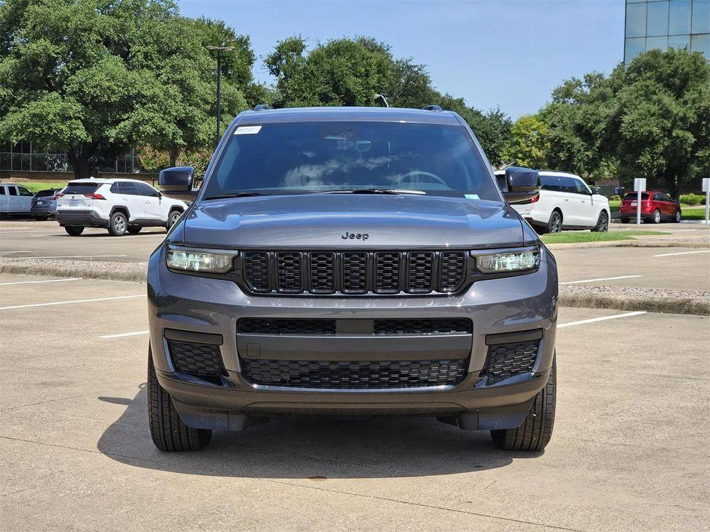 new 2025 Jeep Grand Cherokee L car, priced at $42,225