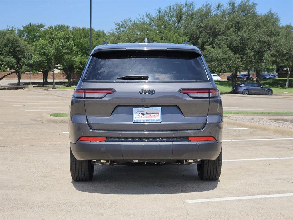 new 2025 Jeep Grand Cherokee L car, priced at $42,225