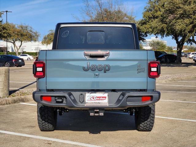 new 2025 Jeep Gladiator car, priced at $45,167