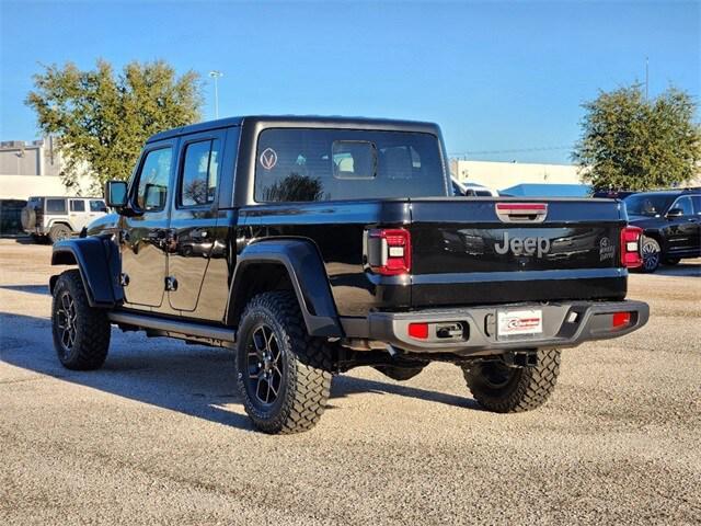 new 2025 Jeep Gladiator car, priced at $45,167