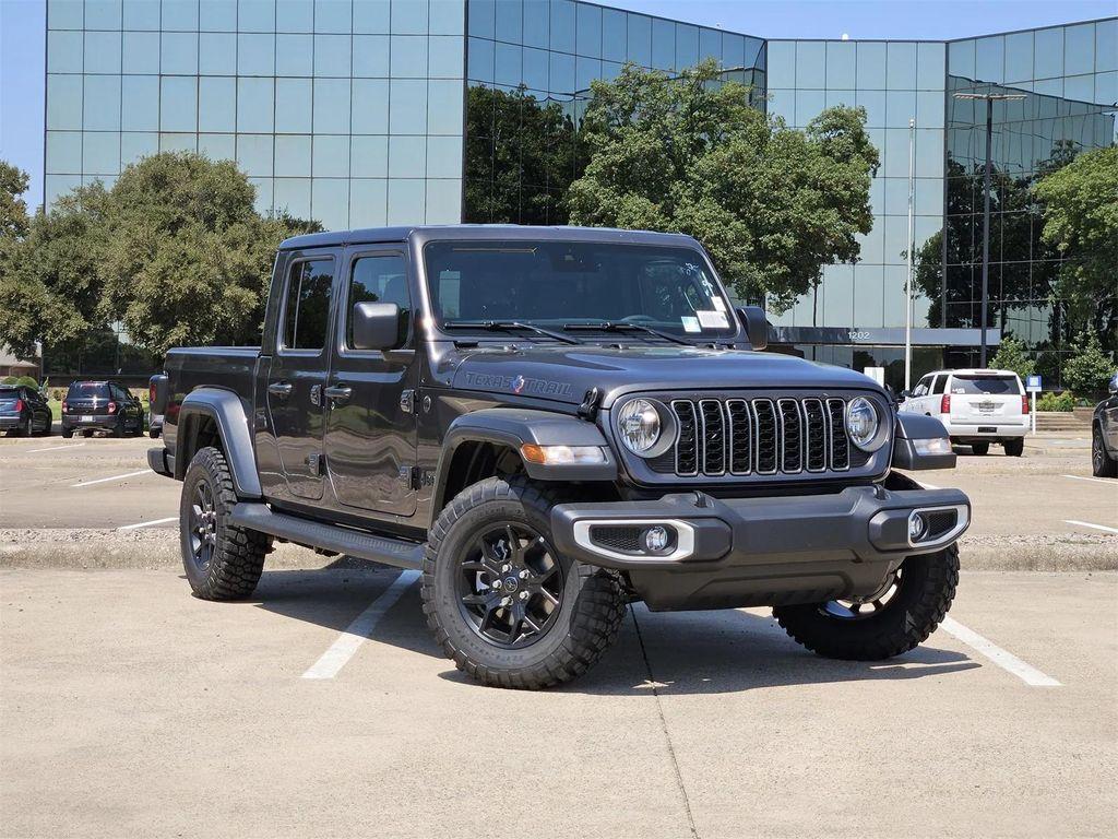 new 2025 Jeep Gladiator car, priced at $40,568