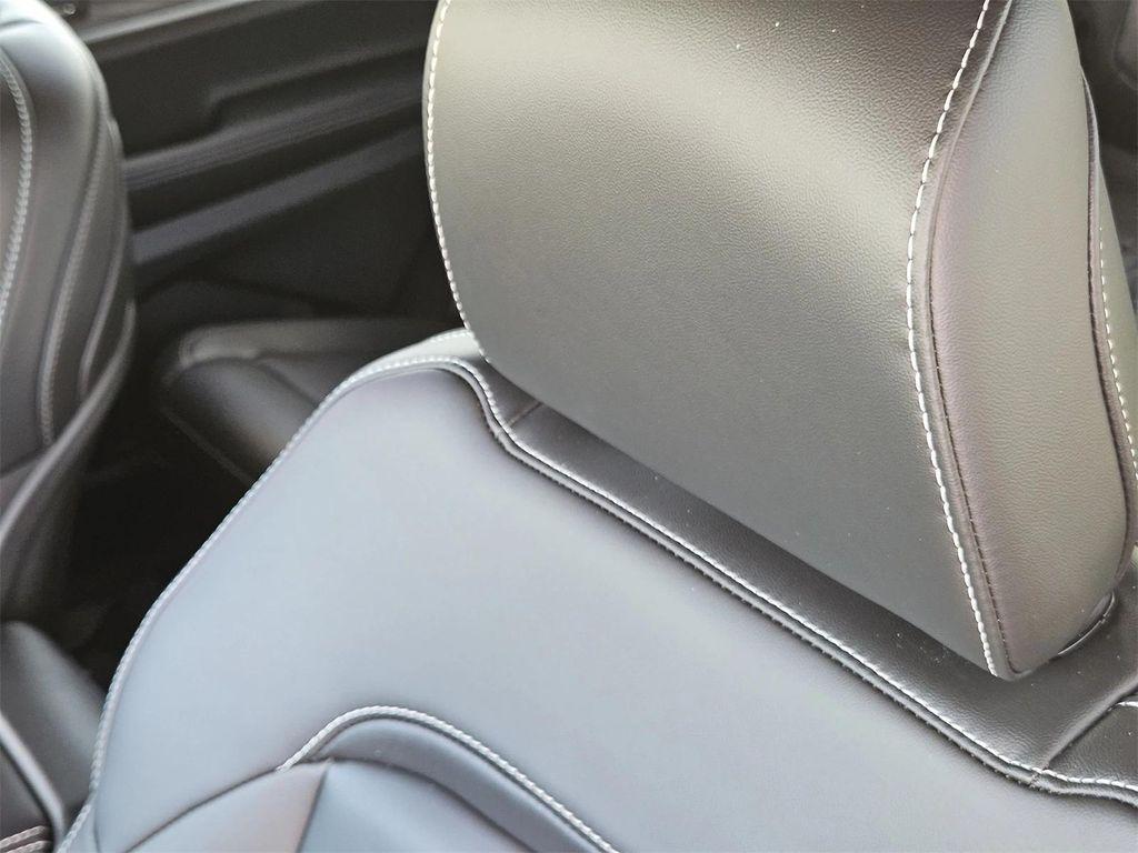 new 2025 Jeep Grand Cherokee L car, priced at $46,335