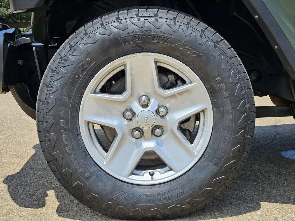 used 2022 Jeep Gladiator car, priced at $26,496