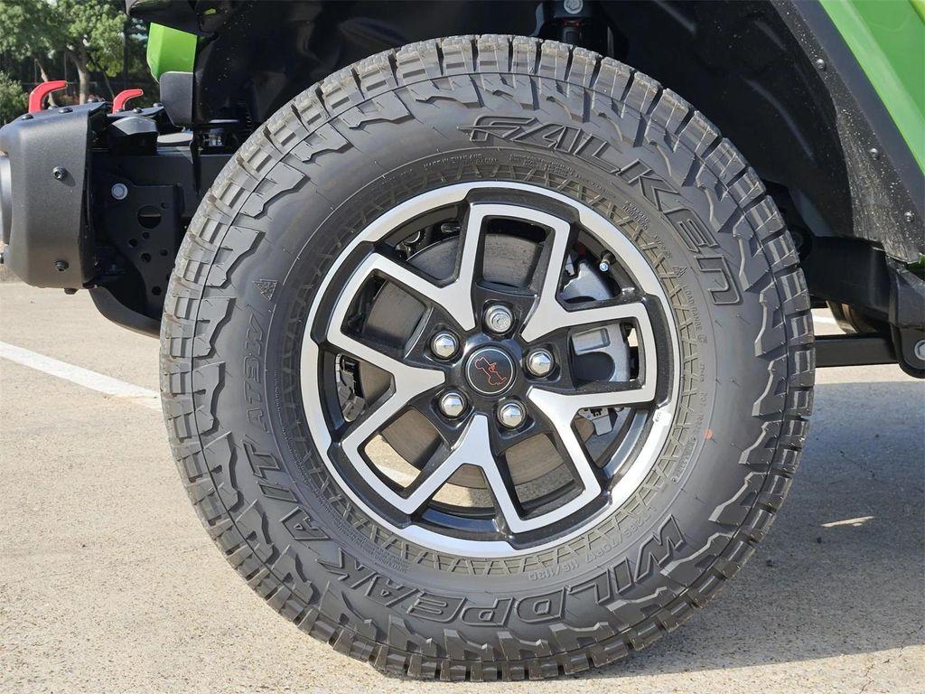 new 2025 Jeep Gladiator car, priced at $51,338