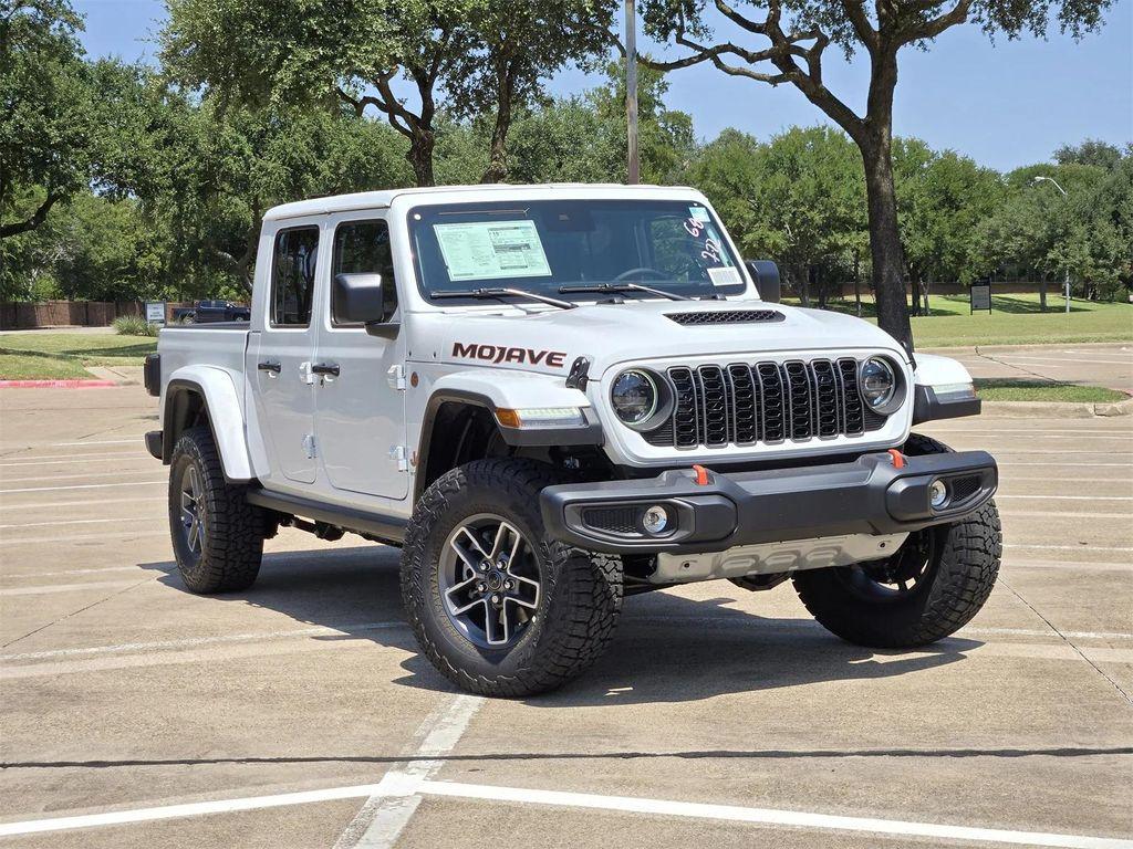 new 2025 Jeep Gladiator car, priced at $44,620