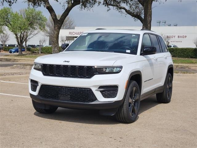 new 2024 Jeep Grand Cherokee car, priced at $43,143