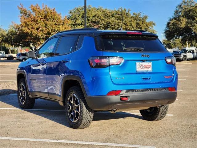 new 2025 Jeep Compass car, priced at $37,016