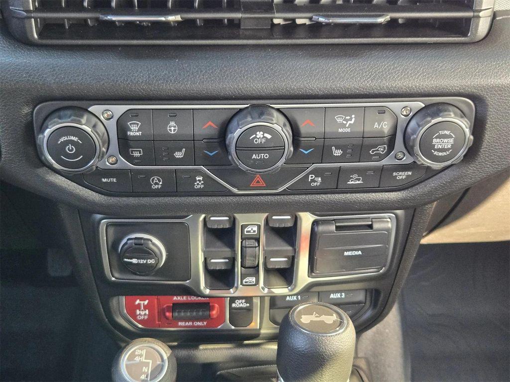 new 2026 Jeep Wrangler car, priced at $53,740