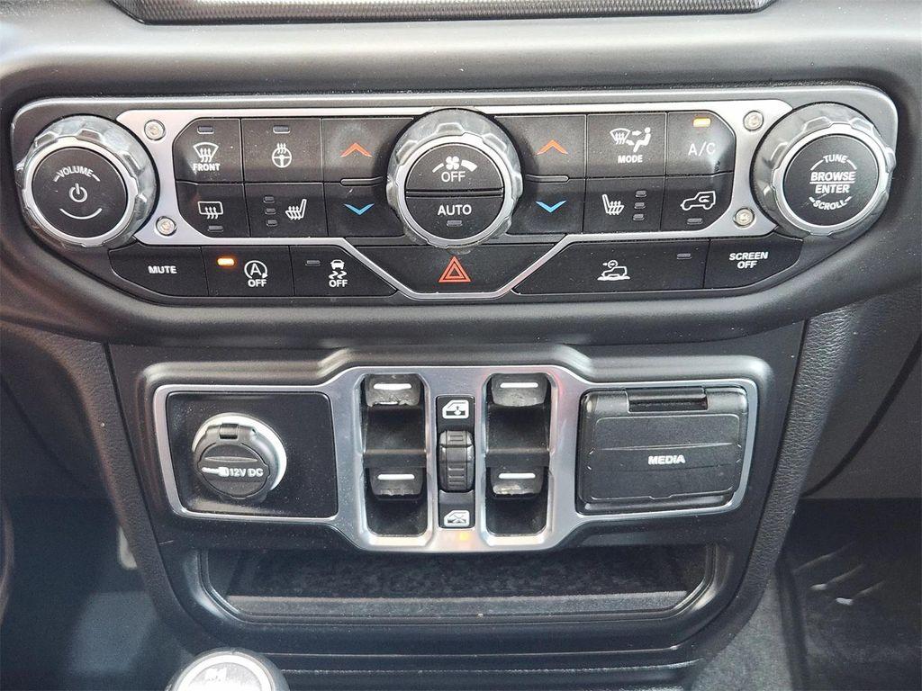 used 2021 Jeep Gladiator car, priced at $31,488