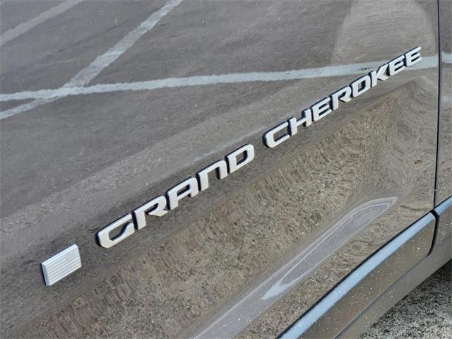 new 2024 Jeep Grand Cherokee car, priced at $47,358