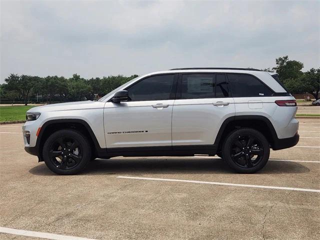 new 2024 Jeep Grand Cherokee car, priced at $48,435