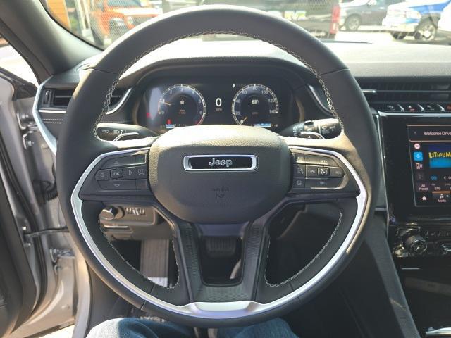 new 2025 Jeep Grand Cherokee car, priced at $43,357