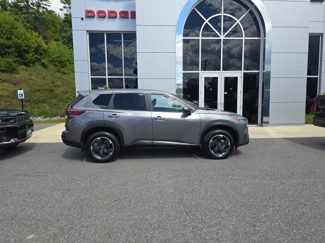 used 2025 Nissan Rogue car, priced at $27,999