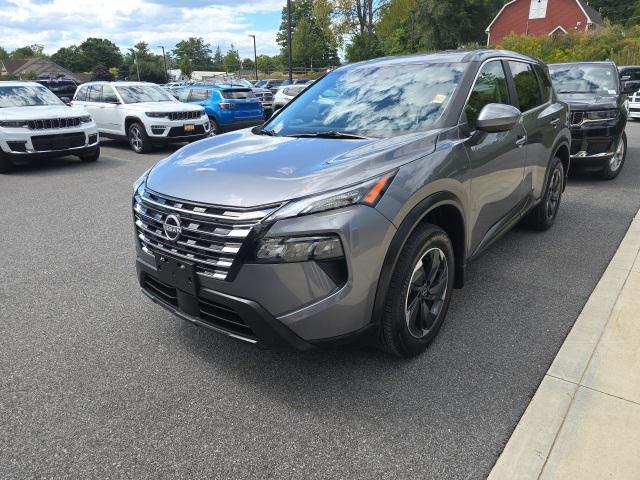 used 2025 Nissan Rogue car, priced at $27,999