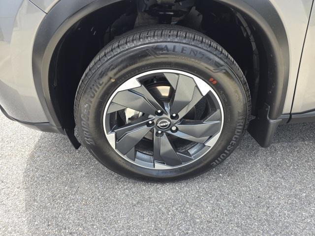 used 2025 Nissan Rogue car, priced at $27,999