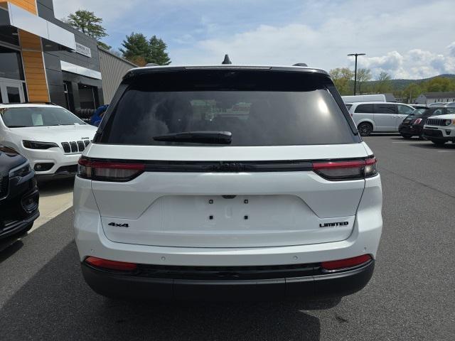 new 2024 Jeep Grand Cherokee car, priced at $55,220