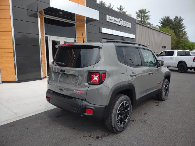 new 2023 Jeep Renegade car, priced at $31,321