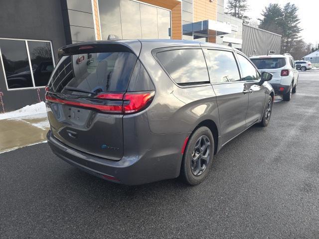 used 2022 Chrysler Pacifica Hybrid car, priced at $30,999