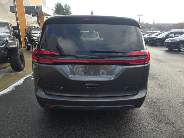 used 2022 Chrysler Pacifica Hybrid car, priced at $30,999