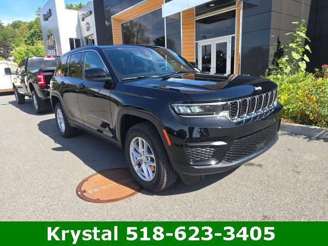 new 2025 Jeep Grand Cherokee car, priced at $40,631
