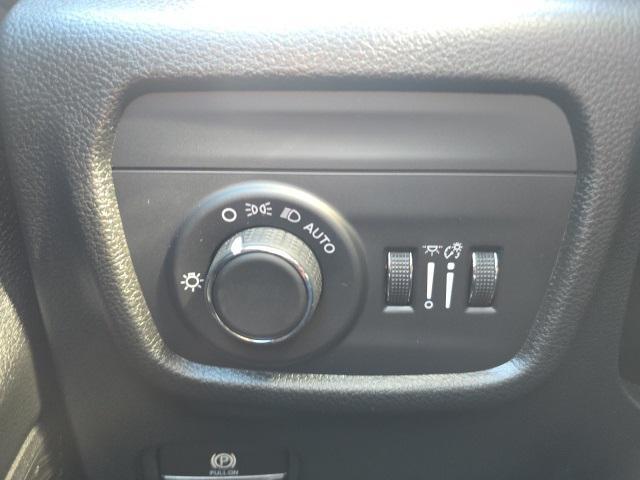 new 2025 Jeep Grand Cherokee car, priced at $40,631