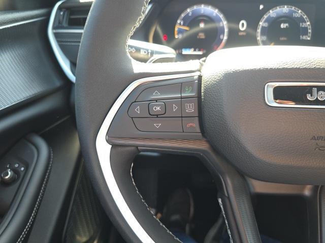 new 2025 Jeep Grand Cherokee car, priced at $40,631