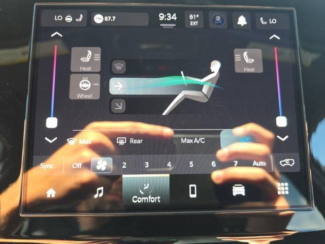 new 2025 Jeep Grand Cherokee car, priced at $40,631