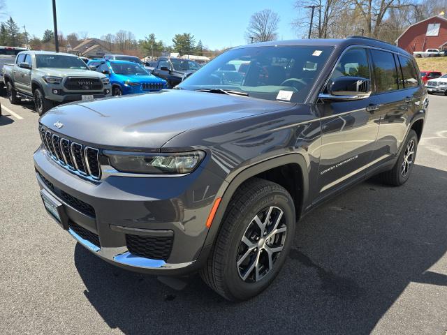 new 2024 Jeep Grand Cherokee L car, priced at $53,396