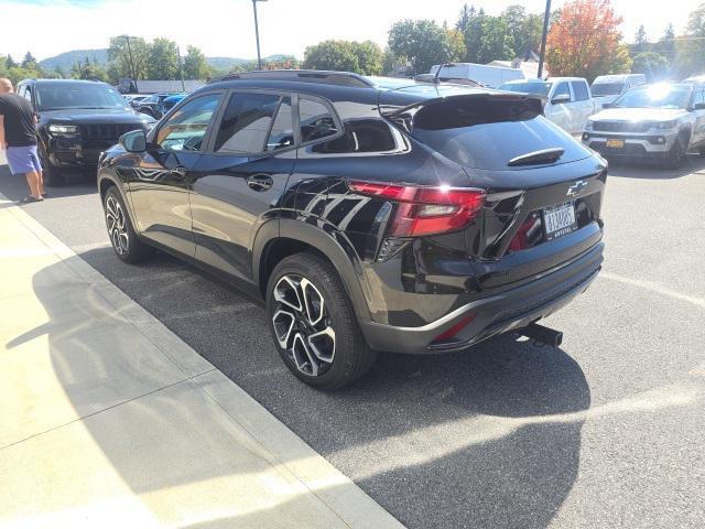 used 2025 Chevrolet Trax car, priced at $25,499