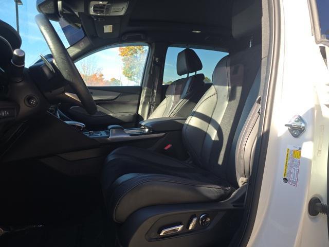 used 2023 Acura MDX car, priced at $43,299