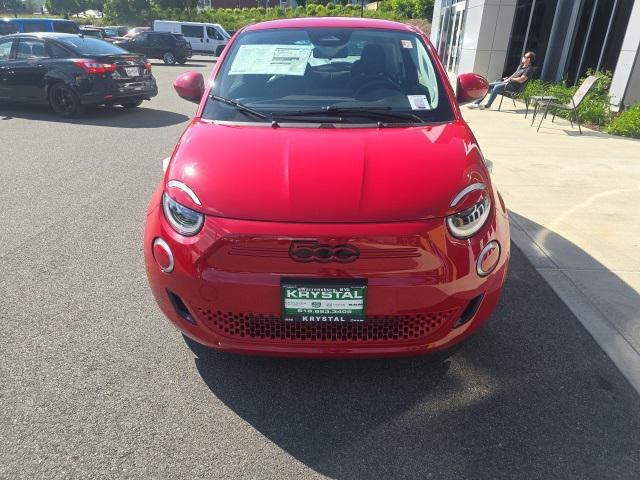 new 2024 FIAT 500e car, priced at $34,095