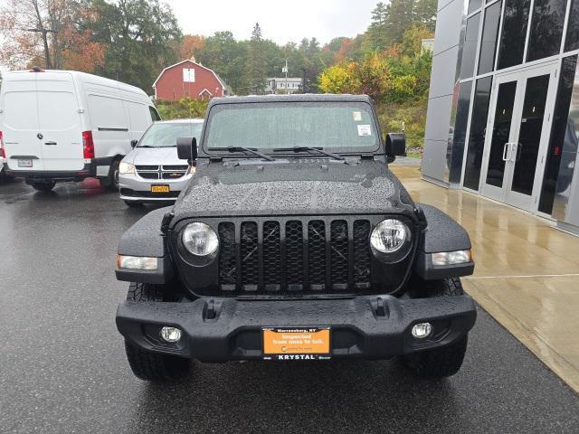 used 2020 Jeep Gladiator car, priced at $30,552
