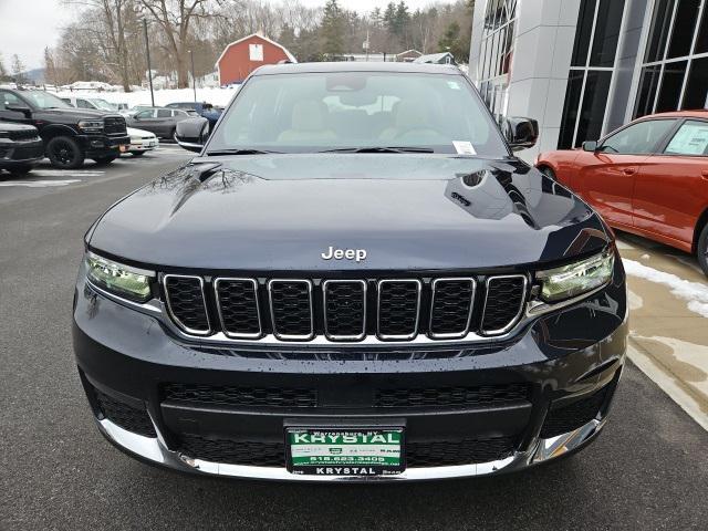 new 2024 Jeep Grand Cherokee L car, priced at $48,582