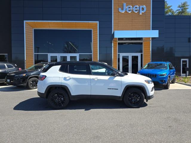 new 2024 Jeep Compass car, priced at $28,511