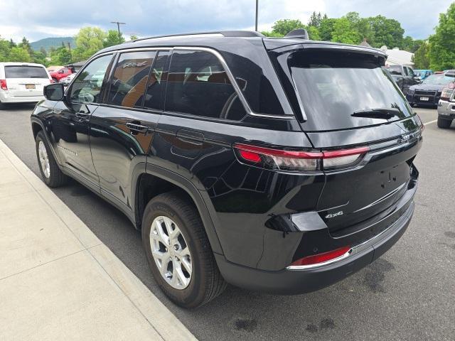 used 2023 Jeep Grand Cherokee car, priced at $38,599