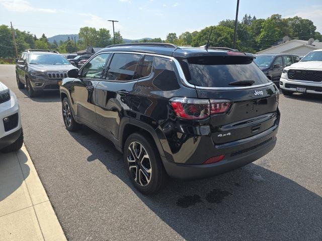 used 2022 Jeep Compass car, priced at $25,899