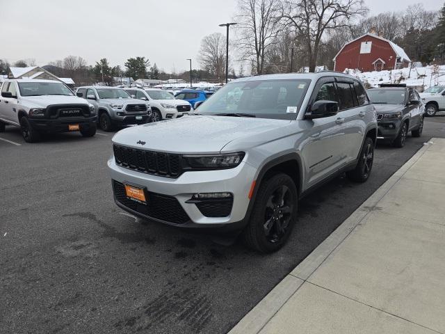 used 2023 Jeep Grand Cherokee car, priced at $36,999