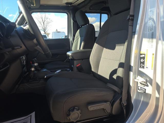 used 2023 Jeep Gladiator car, priced at $36,599