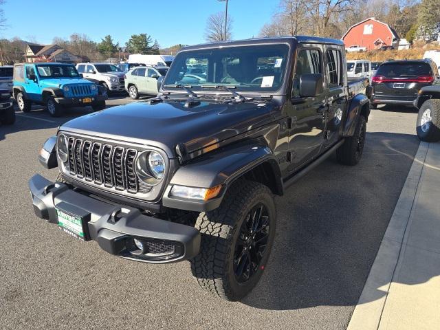 new 2025 Jeep Gladiator car, priced at $43,180