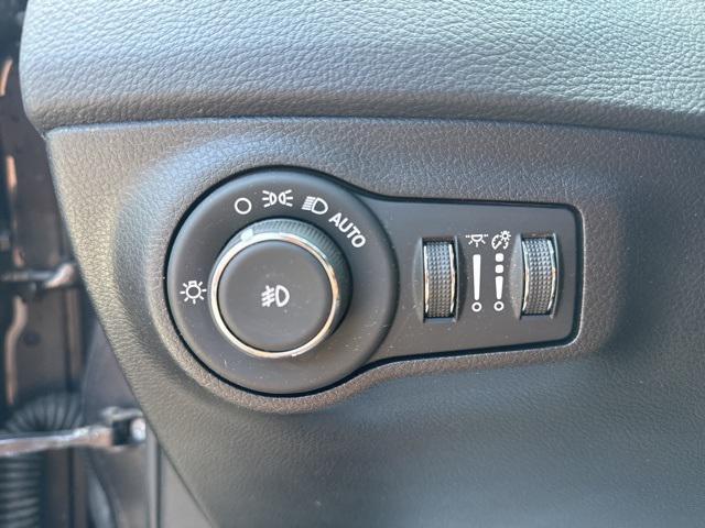 used 2019 Jeep Compass car, priced at $17,999