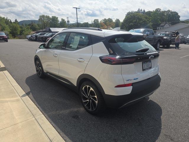 used 2022 Chevrolet Bolt EUV car, priced at $18,999