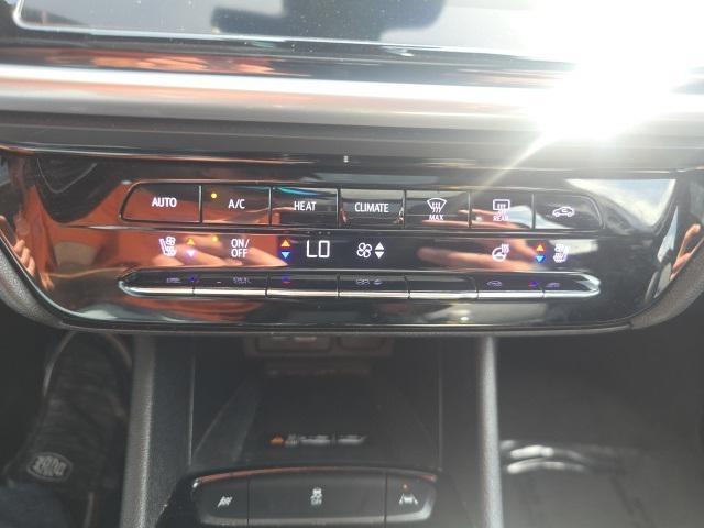 used 2022 Chevrolet Bolt EUV car, priced at $18,999